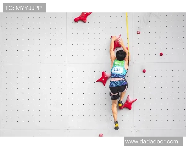 深圳攀岩队在世界攀岩锦标赛中的个人能力表现全面分析与点评 深圳攀岩队在世界攀岩锦标赛中的个人能力表现全面分析与点评