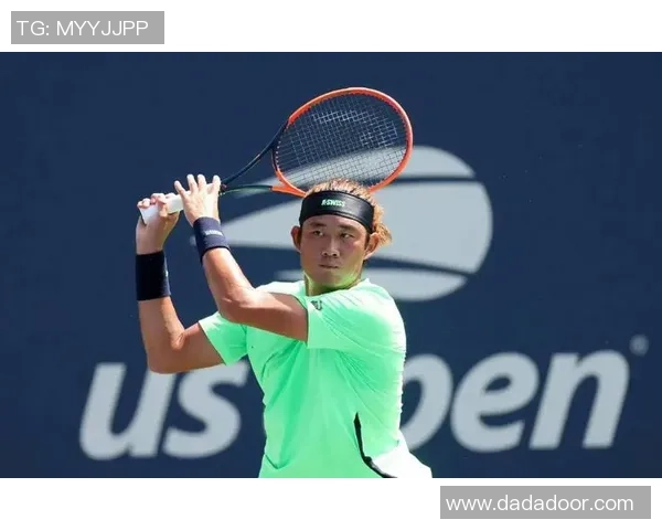 深圳网球队创新高网球配合排名再创佳绩引发广泛关注 深圳网球队创新高网球配合排名再创佳绩引发广泛关注